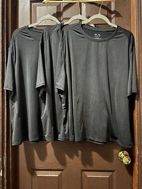 BUNDLE OF 3 Women’s ASOS 4505 Curve Black Performance Active Crew Neck Tee Shirt